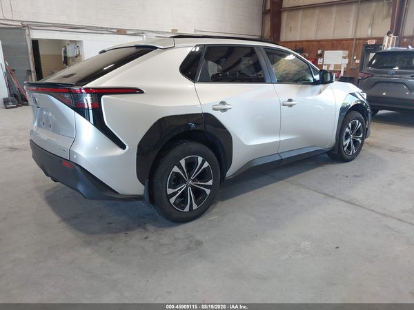 2025 TOYOTA BZ4X XLE