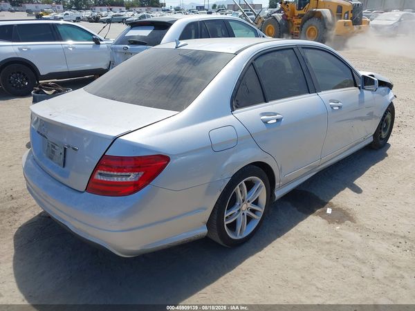2013 MERCEDES-BENZ C 250 SPORT
