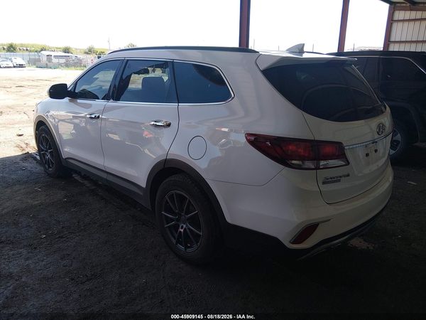 2017 HYUNDAI SANTA FE SE