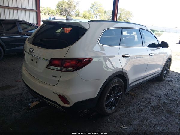 2017 HYUNDAI SANTA FE SE