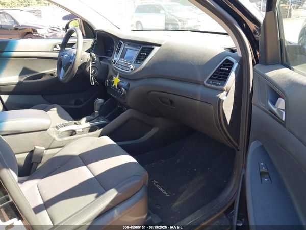 2018 HYUNDAI TUCSON SE
