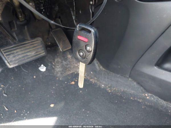 2012 HONDA CR-V LX — I11