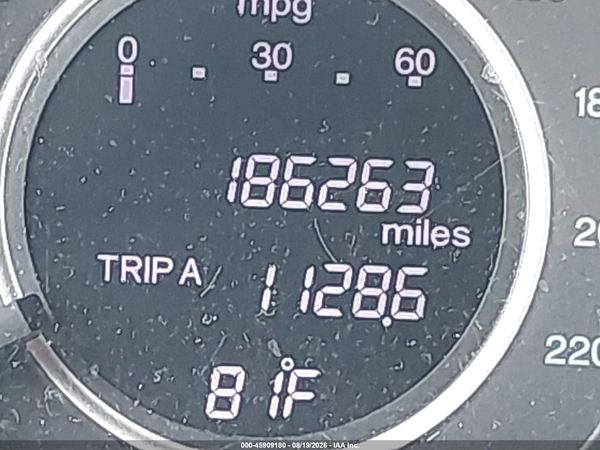 2012 HONDA CR-V LX — I118