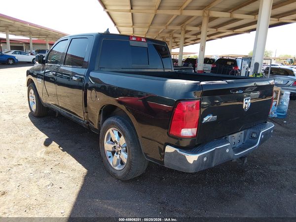 2016 RAM 1500 SLT