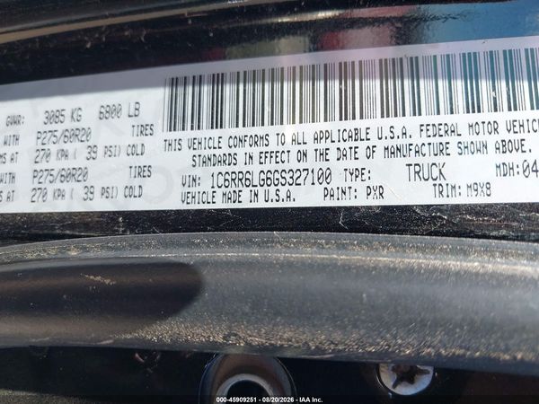 2016 RAM 1500 SLT