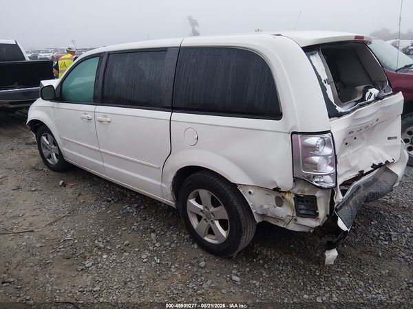 2013 DODGE GRAND CARAVAN SE — I3