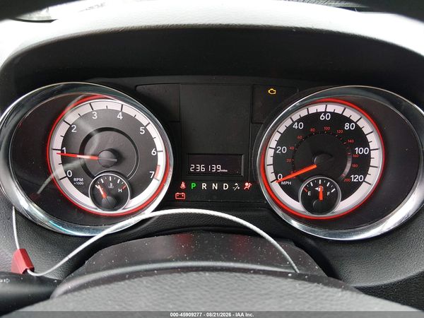 2013 DODGE GRAND CARAVAN SE — I7