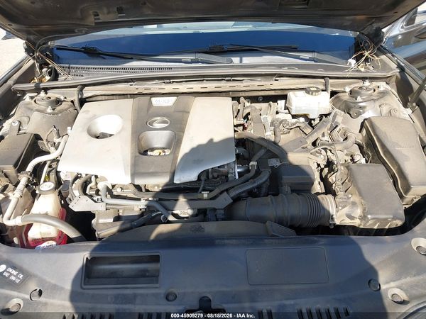 2019 LEXUS ES 300H