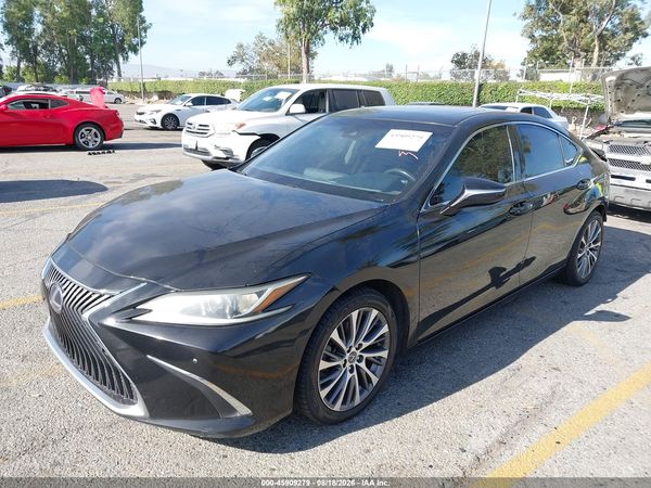 2019 LEXUS ES 300H