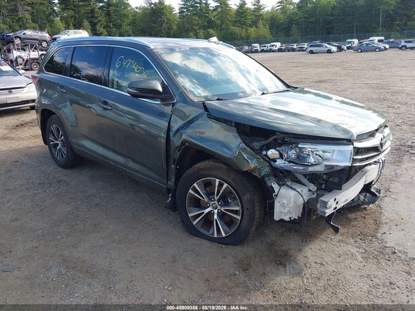 2016 TOYOTA HIGHLANDER XLE V6