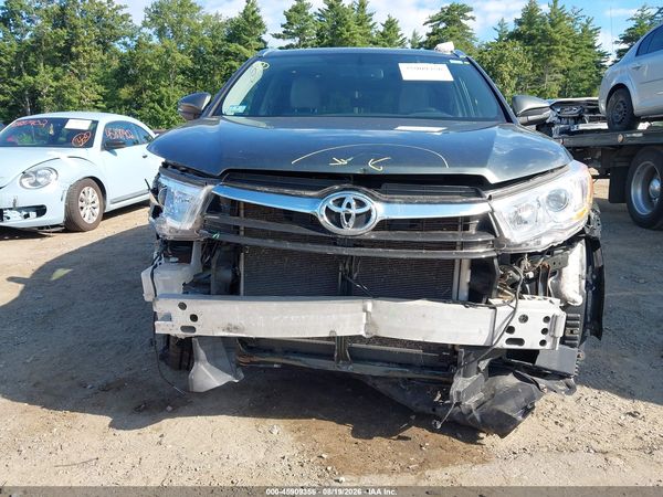 2016 TOYOTA HIGHLANDER XLE V6