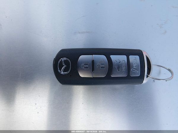 2016 MAZDA MAZDA3