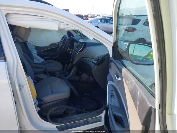 2016 HYUNDAI SANTA FE SE