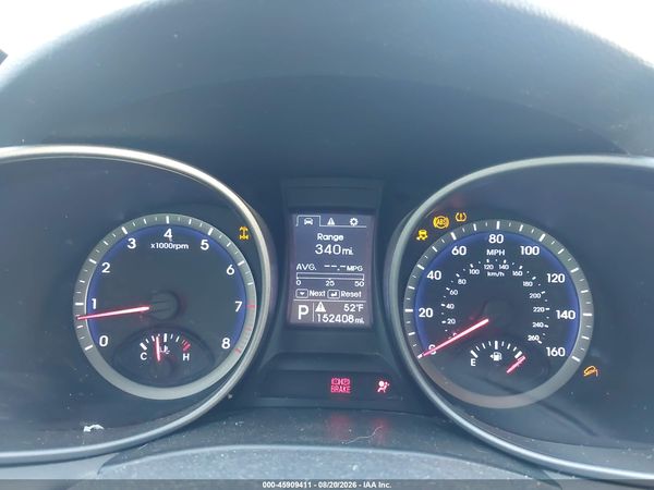 2016 HYUNDAI SANTA FE SE