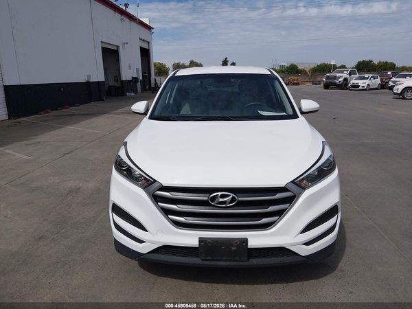 2018 HYUNDAI TUCSON SE