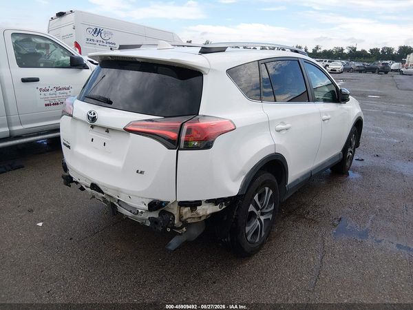 2017 TOYOTA RAV4 LE — I4