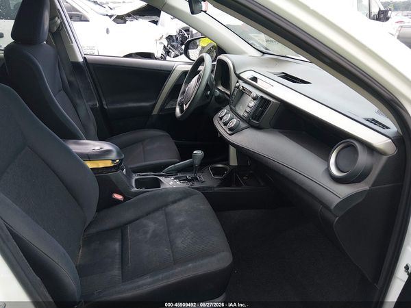 2017 TOYOTA RAV4 LE — I5
