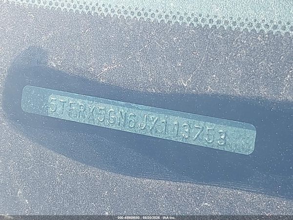 2018 TOYOTA TACOMA SR