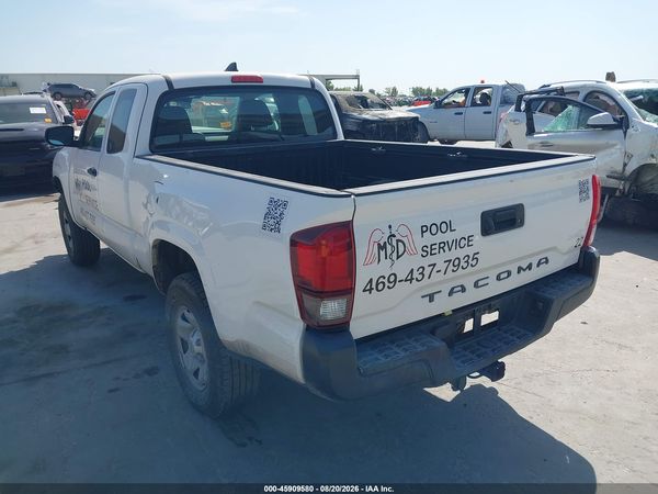 2018 TOYOTA TACOMA SR