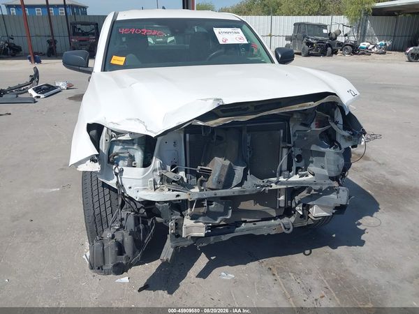 2018 TOYOTA TACOMA SR
