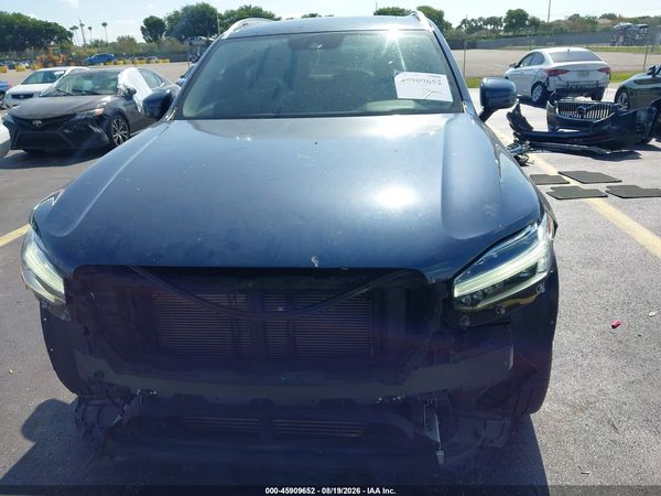 2020 VOLVO XC90 T5 MOMENTUM 7 PASSENGER