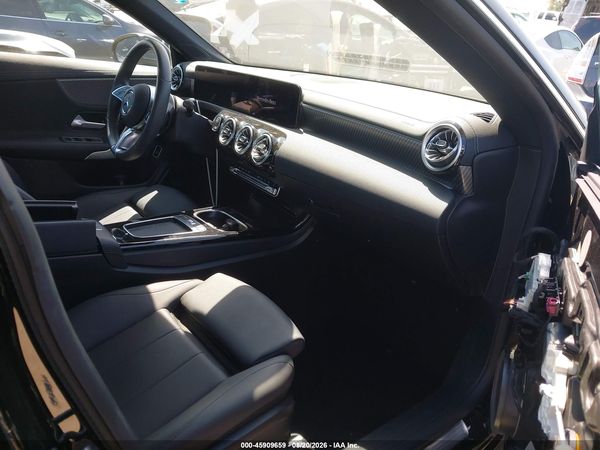 2025 MERCEDES-BENZ CLA 250 COUPE