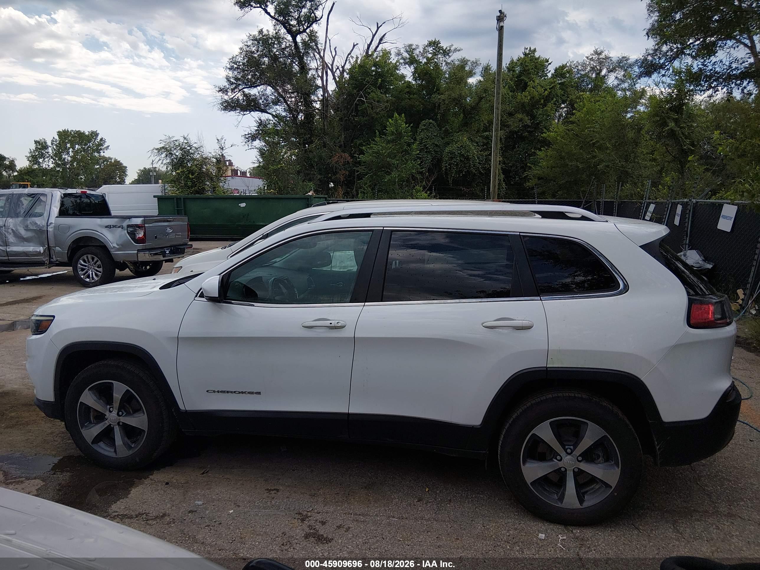 2019 JEEP CHEROKEE LIMITED 4X4