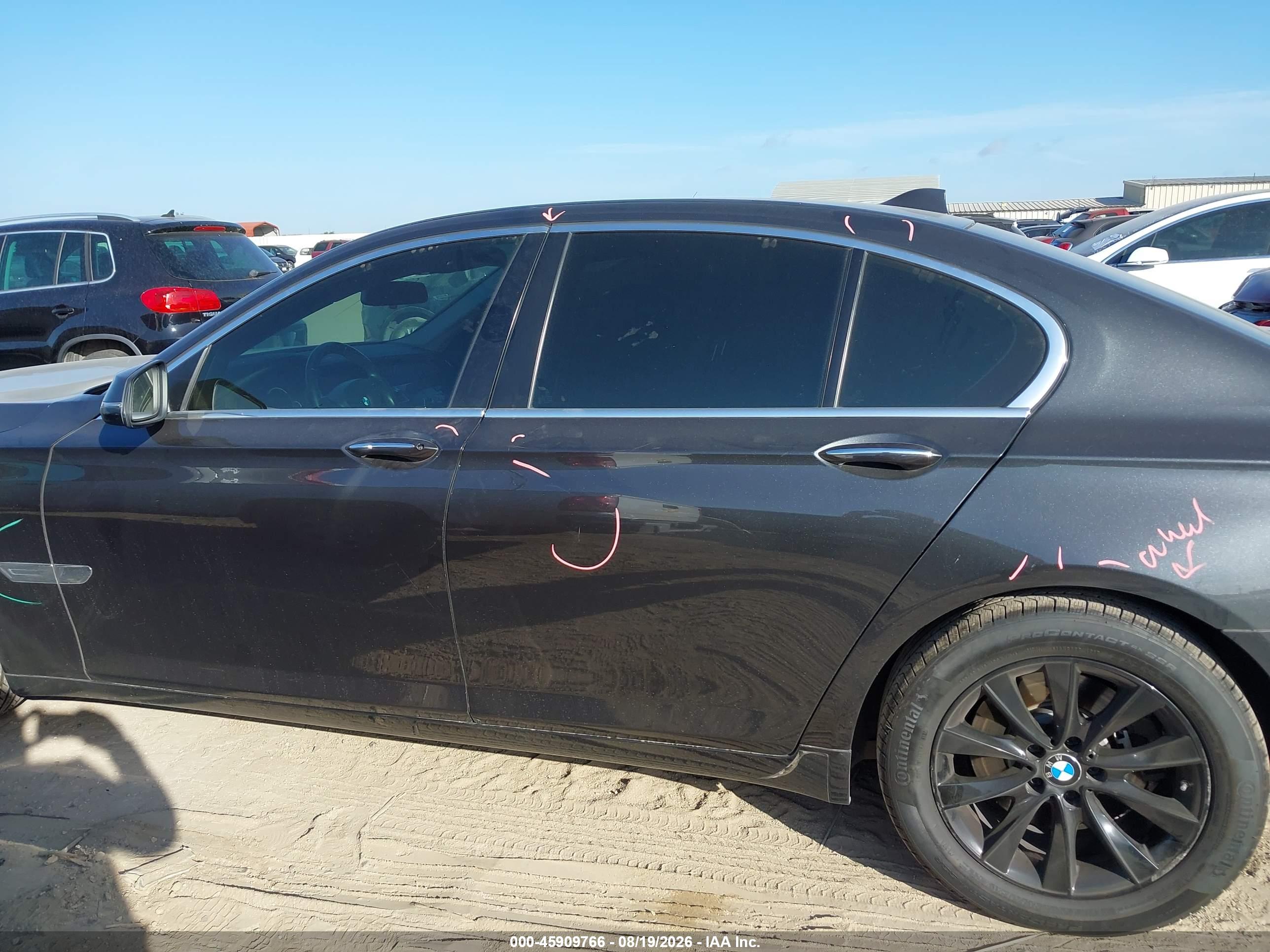 2015 BMW 740I