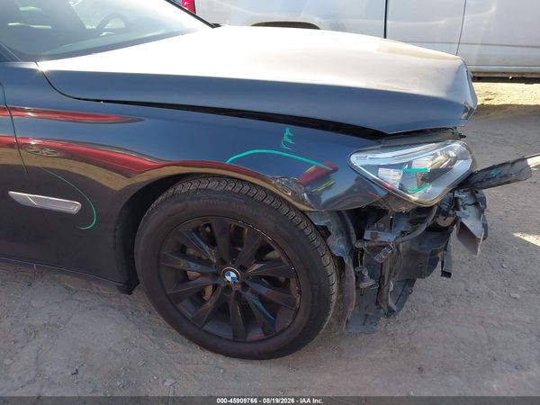 2015 BMW 740I