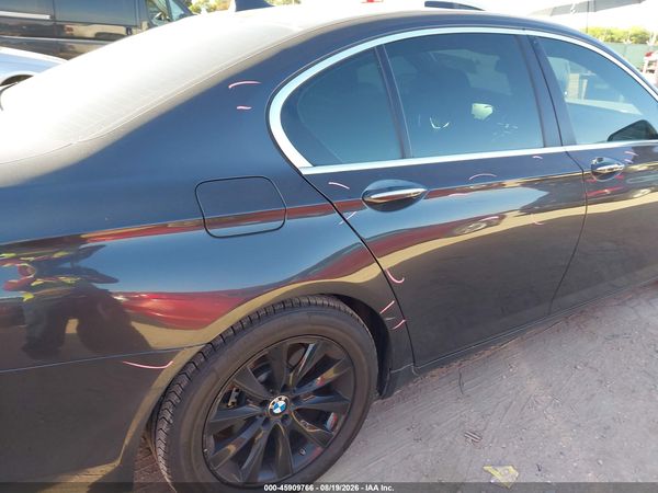 2015 BMW 740I
