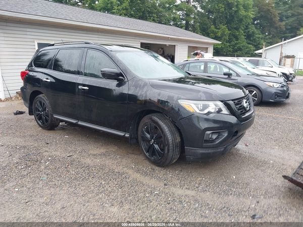2018 NISSAN PATHFINDER SL