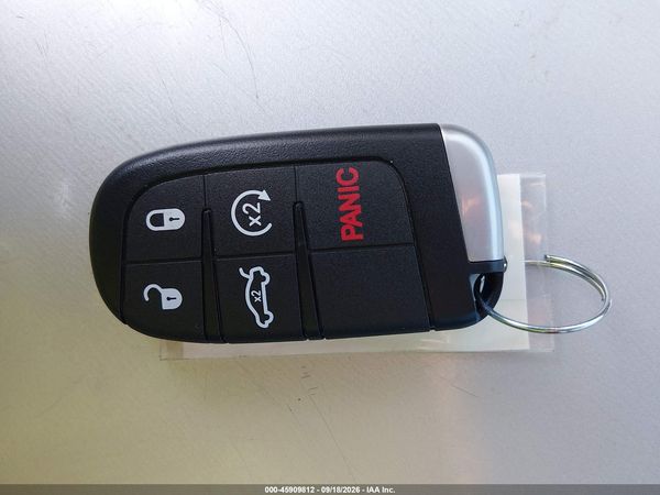 2017 CHRYSLER 300 300S ALLOY EDITION — I11
