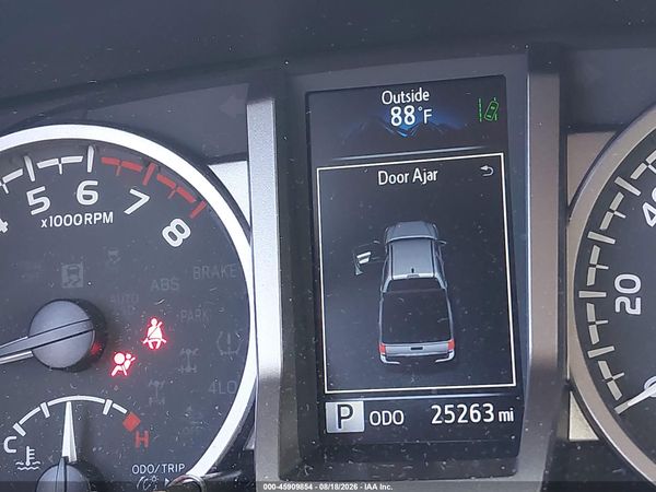 2022 TOYOTA TACOMA SR5 V6