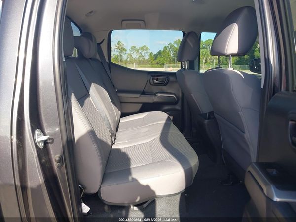 2022 TOYOTA TACOMA SR5 V6