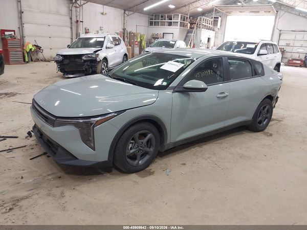 2025 KIA K4 LXS