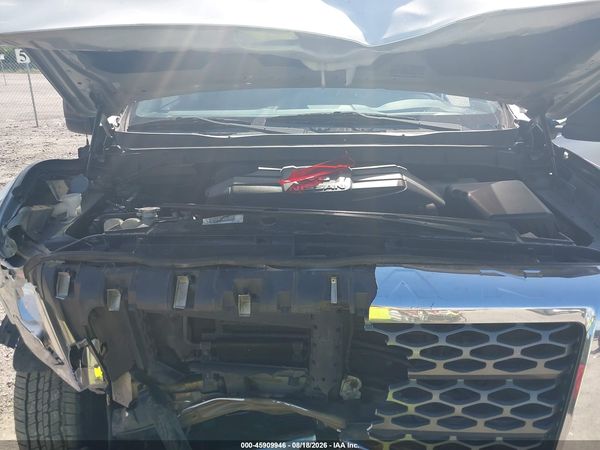 2018 NISSAN TITAN SV