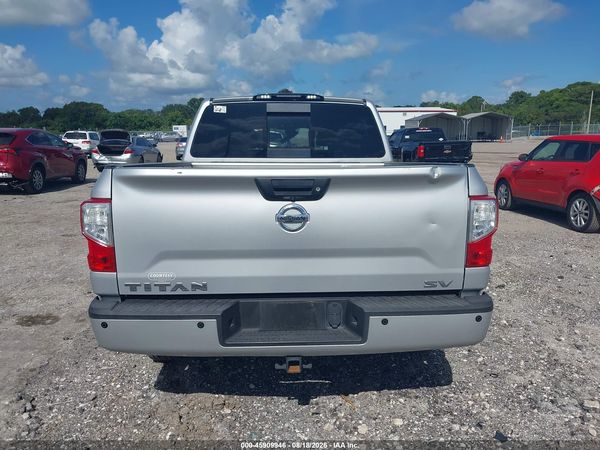 2018 NISSAN TITAN SV