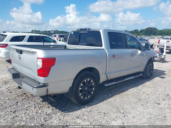 2018 NISSAN TITAN SV