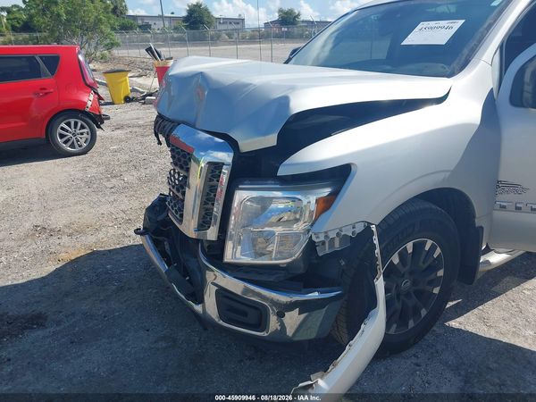 2018 NISSAN TITAN SV