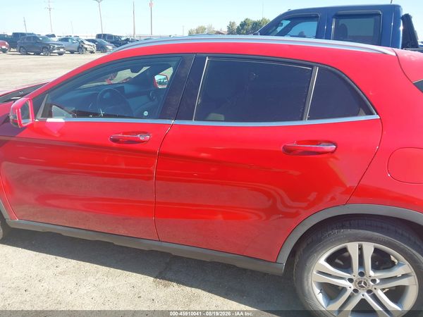 2018 MERCEDES-BENZ GLA 250 GLA250