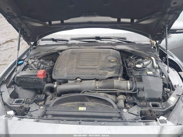 2018 JAGUAR XE 25T PRESTIGE