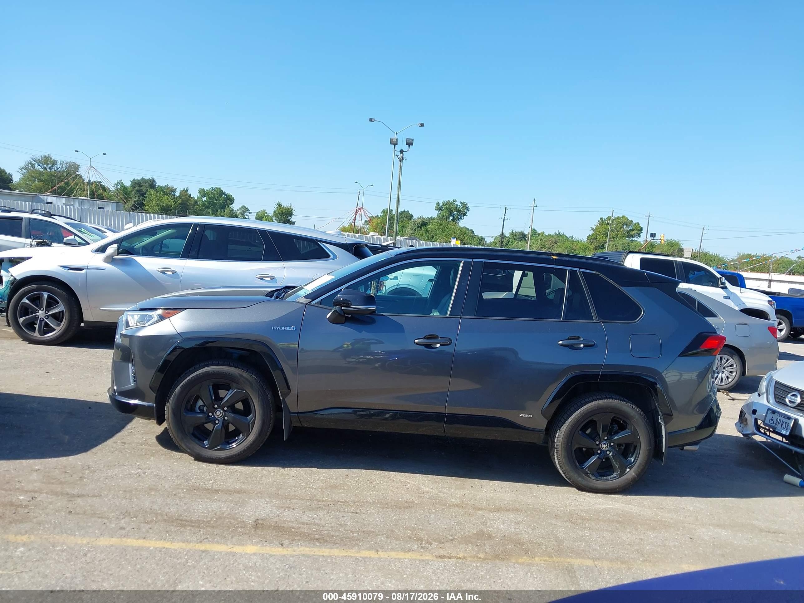 2021 TOYOTA RAV4 XSE