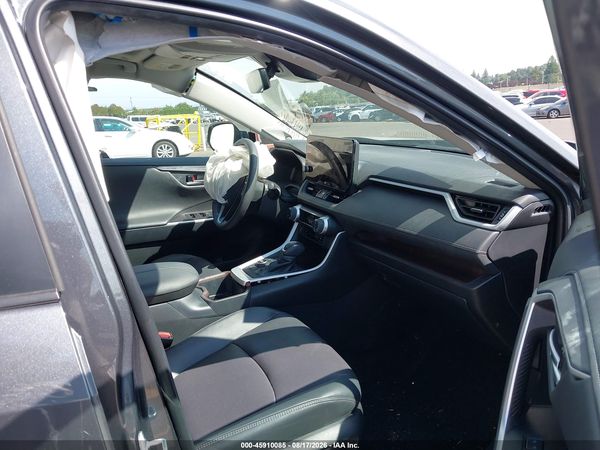 2025 TOYOTA RAV4 LIMITED