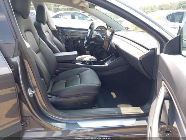 2018 TESLA MODEL 3 LONG RANGE/PERFORMANCE
