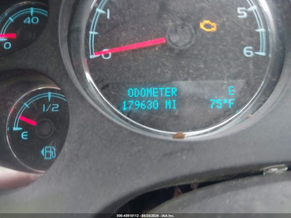 2012 CHEVROLET SUBURBAN LT — I118