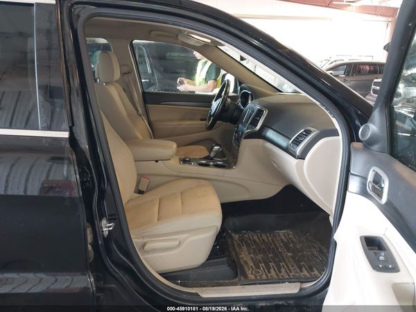 2021 JEEP GRAND CHEROKEE LAREDO E 4X4 — I5