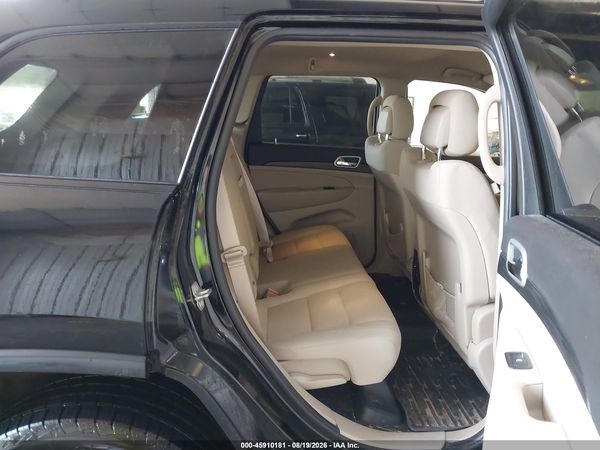 2021 JEEP GRAND CHEROKEE LAREDO E 4X4 — I8
