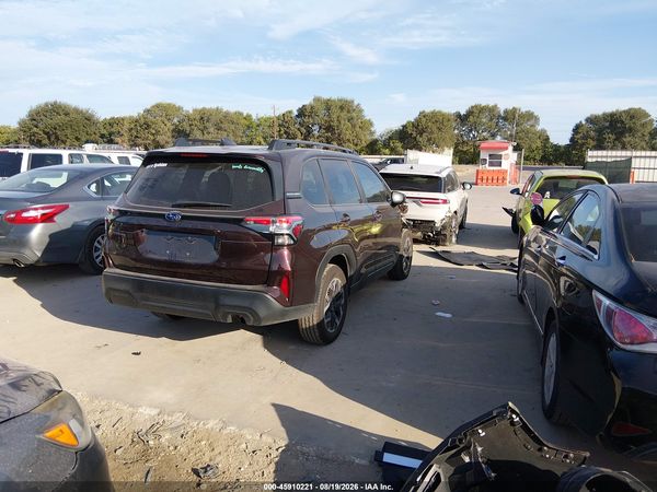 2026 SUBARU FORESTER PREMIUM — I4
