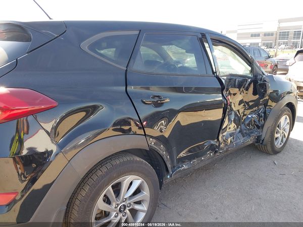 2018 HYUNDAI TUCSON SE