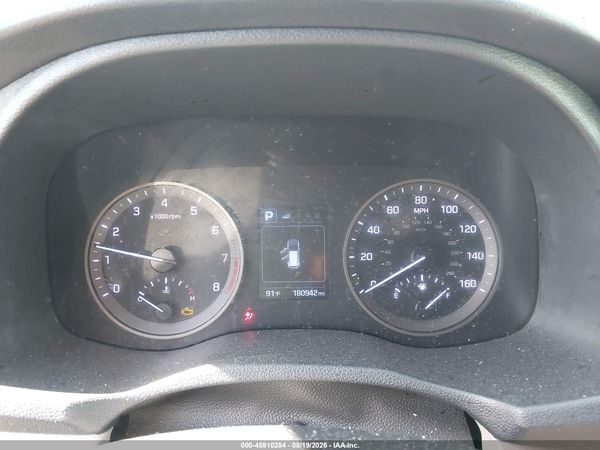 2018 HYUNDAI TUCSON SE